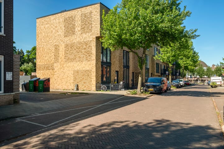 Foto 48 van Dr. Benthemstraat 6