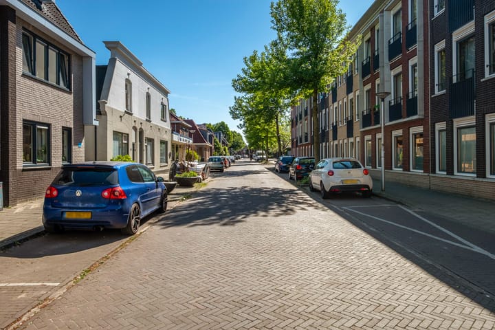 Foto 49 van Dr. Benthemstraat 6