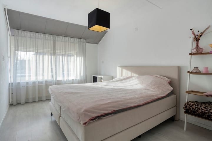 Foto 22 van Korenbloemlaan 26