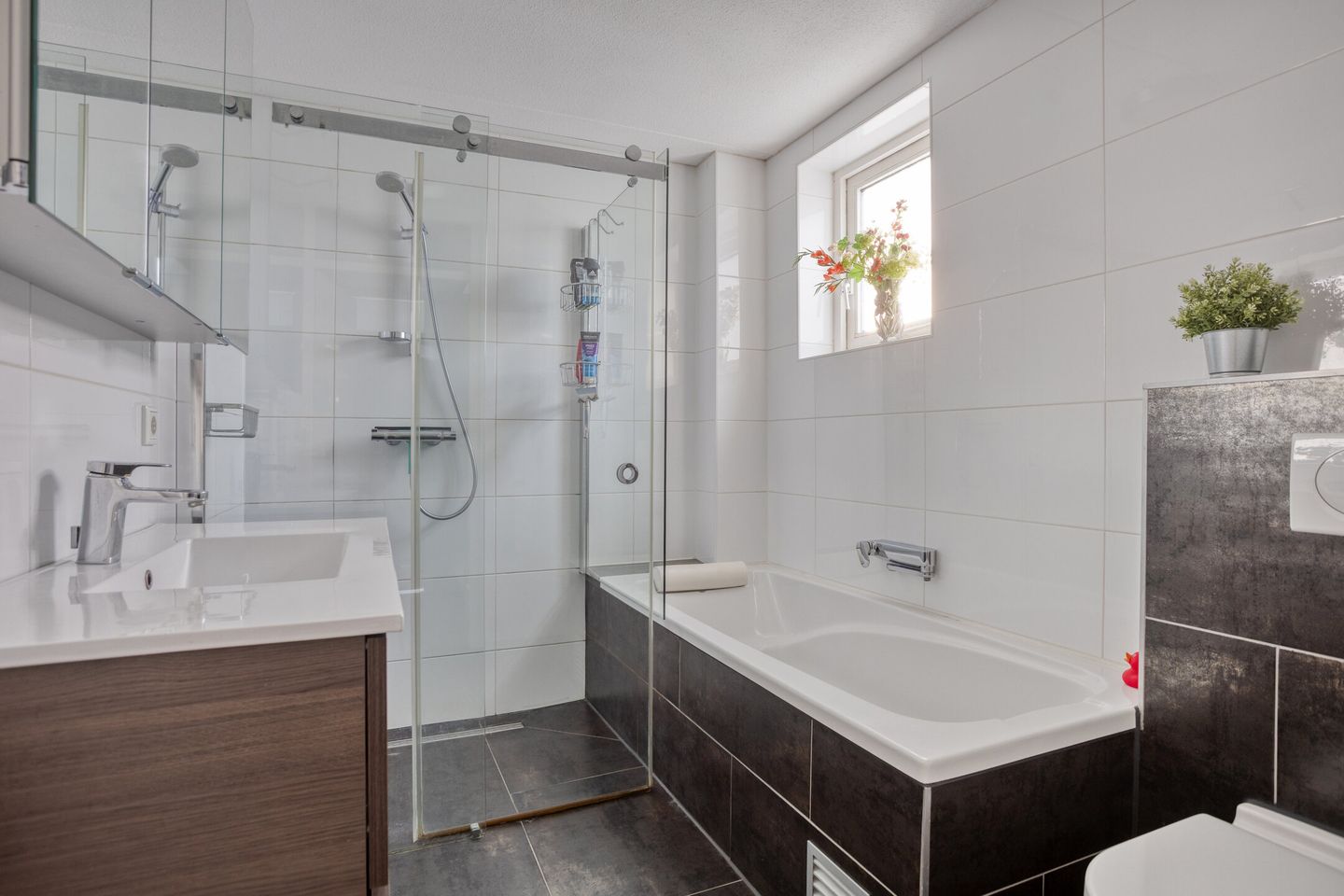 Foto 5 van De Bouw 104