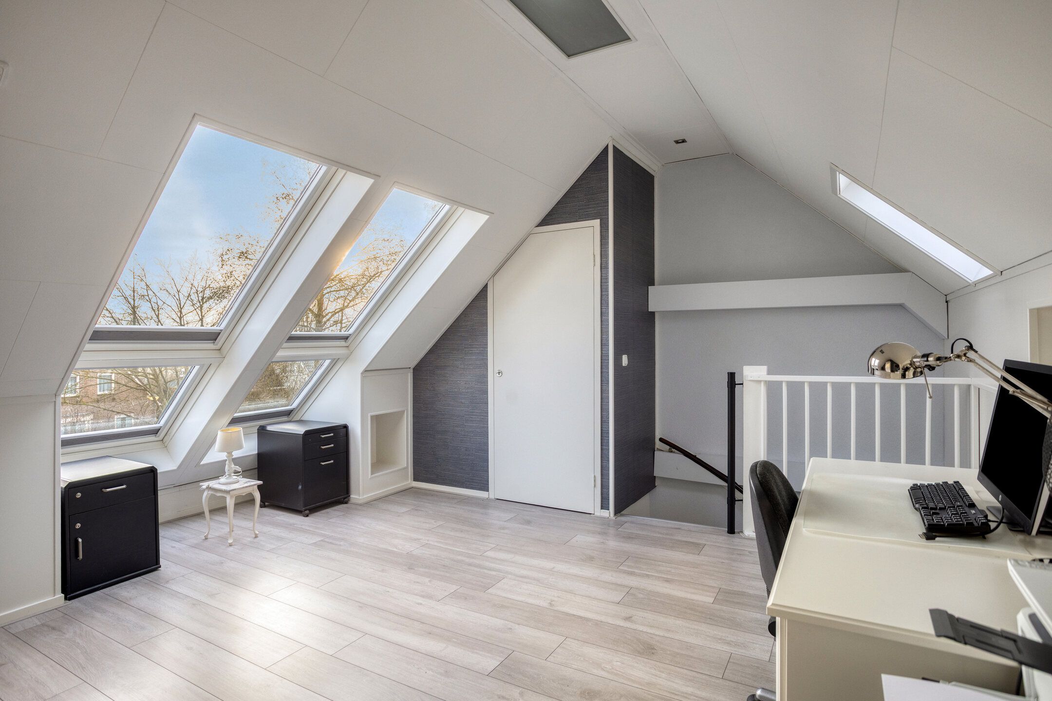 Foto 6 van De Bouw 104