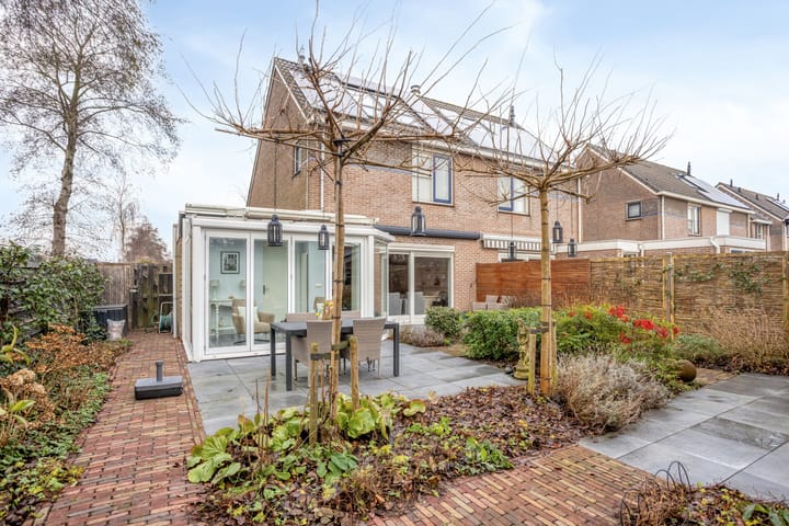 Foto 7 van De Bouw 104