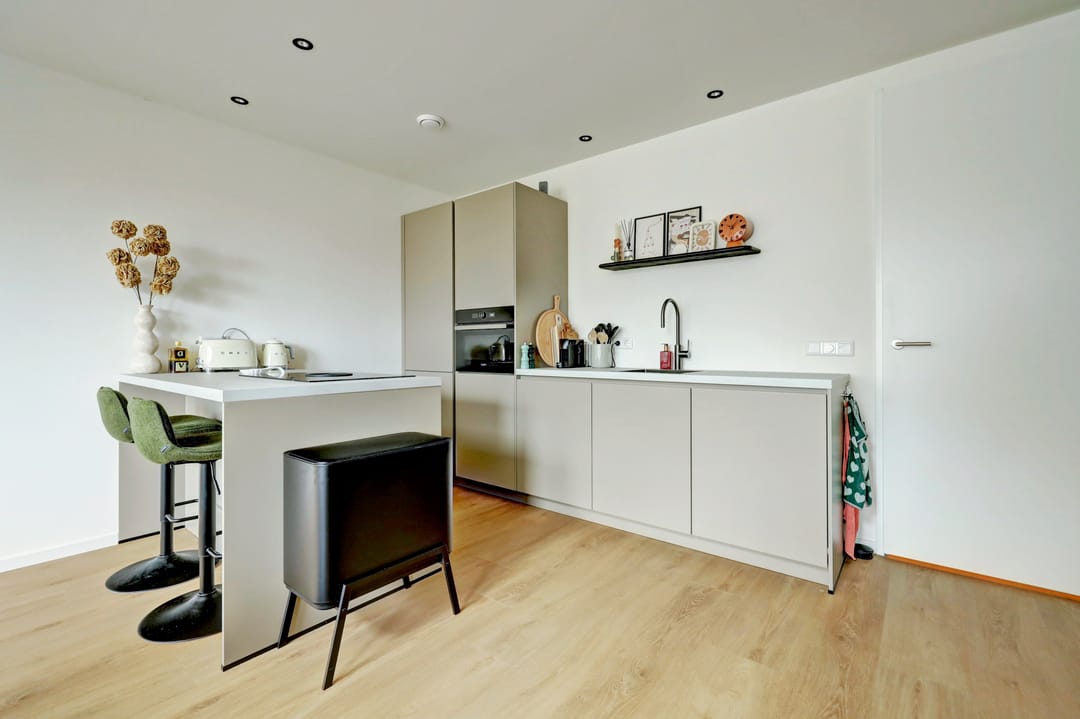 Foto 2 van Oostwal 34-18