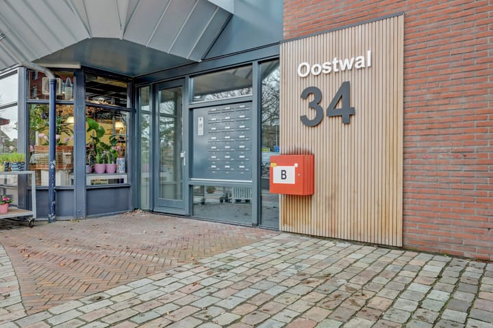 Photo 3 of Oostwal 34-18