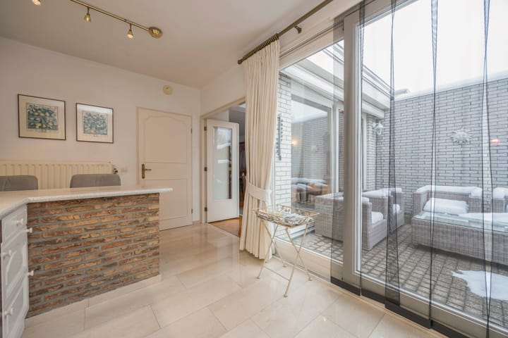 Foto 15 van Baroniesingel 15