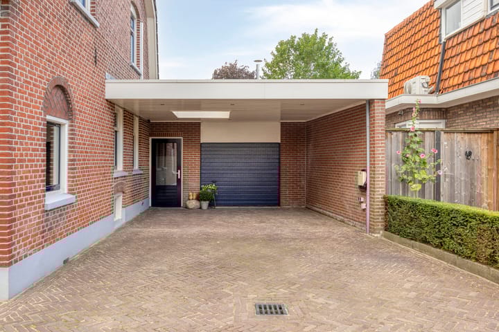 Photo 5 of Oldenzaalsestraat 7