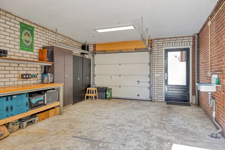 Photo 21 of Oldenzaalsestraat 7