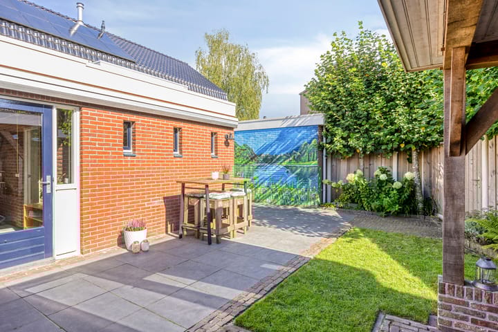 Photo 35 of Oldenzaalsestraat 7