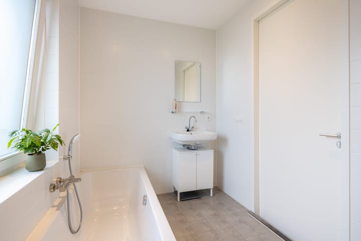 Photo 38 of De Ljip 9