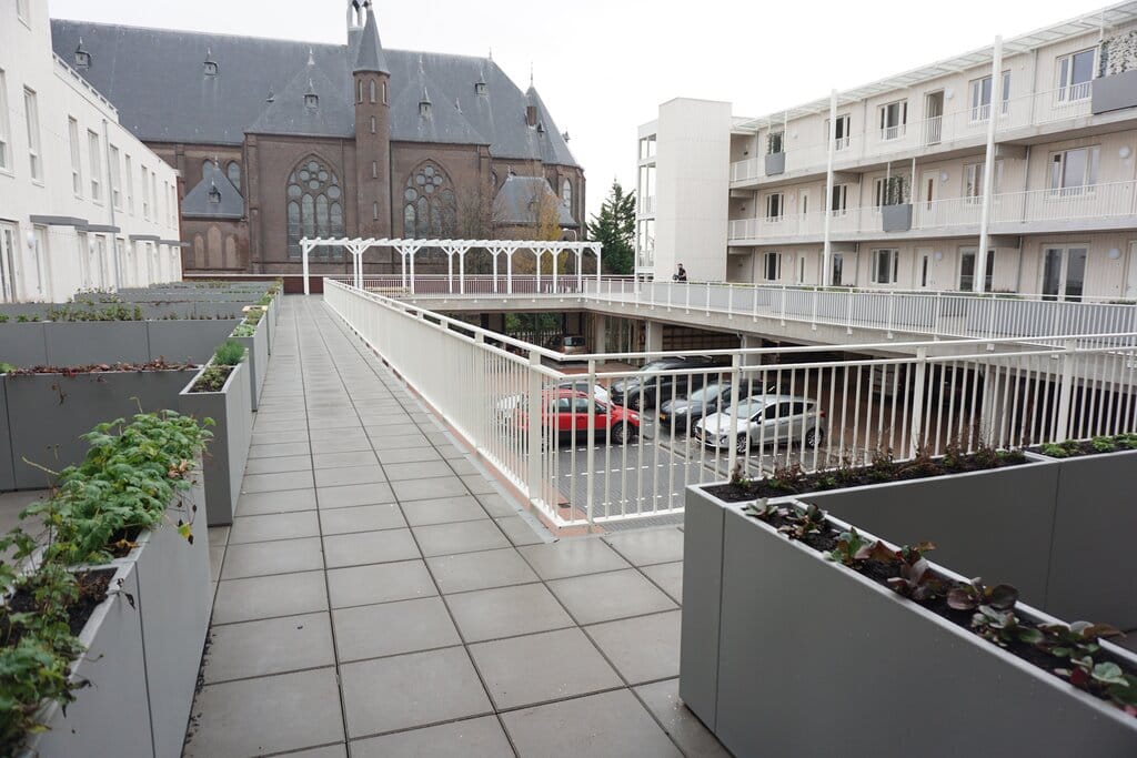 Foto 16 van Rijsenburgerweg 57