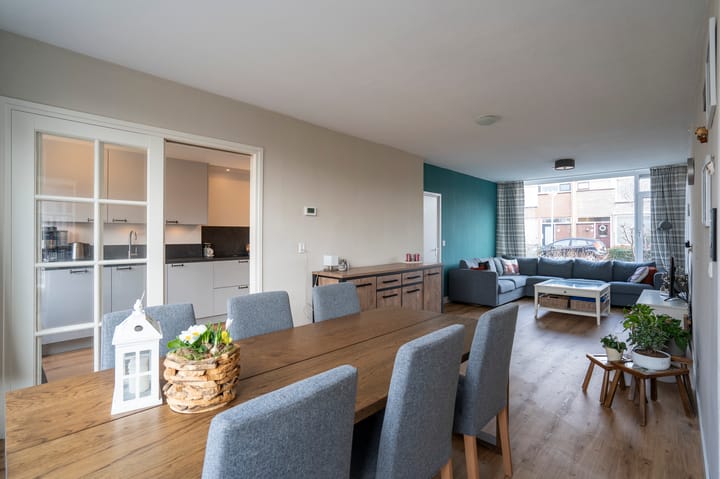 Foto 9 van L. van Deijsselstraat 12