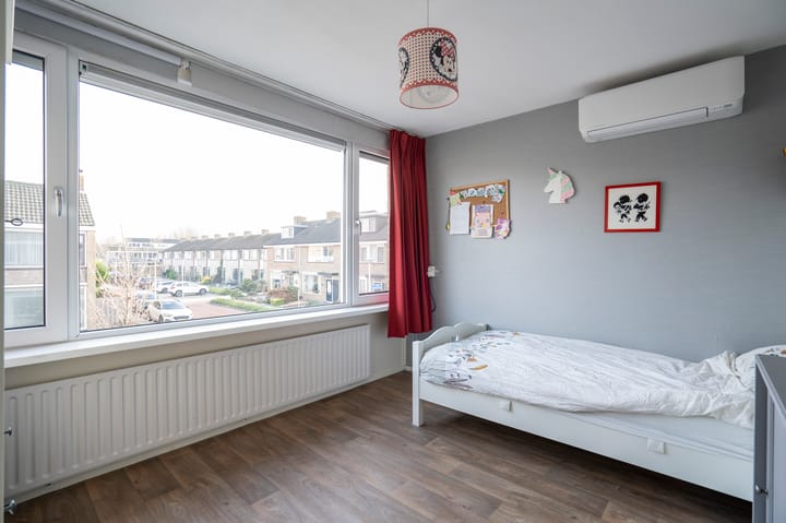 Foto 15 van L. van Deijsselstraat 12