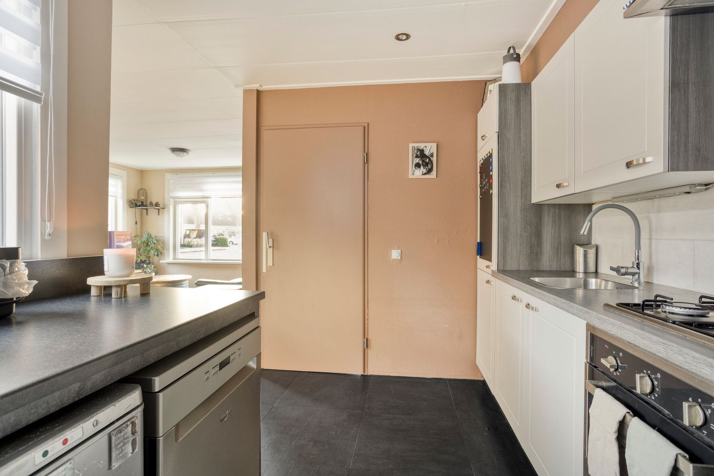 Foto 10 van Eeltje Halbertsmastraat 10