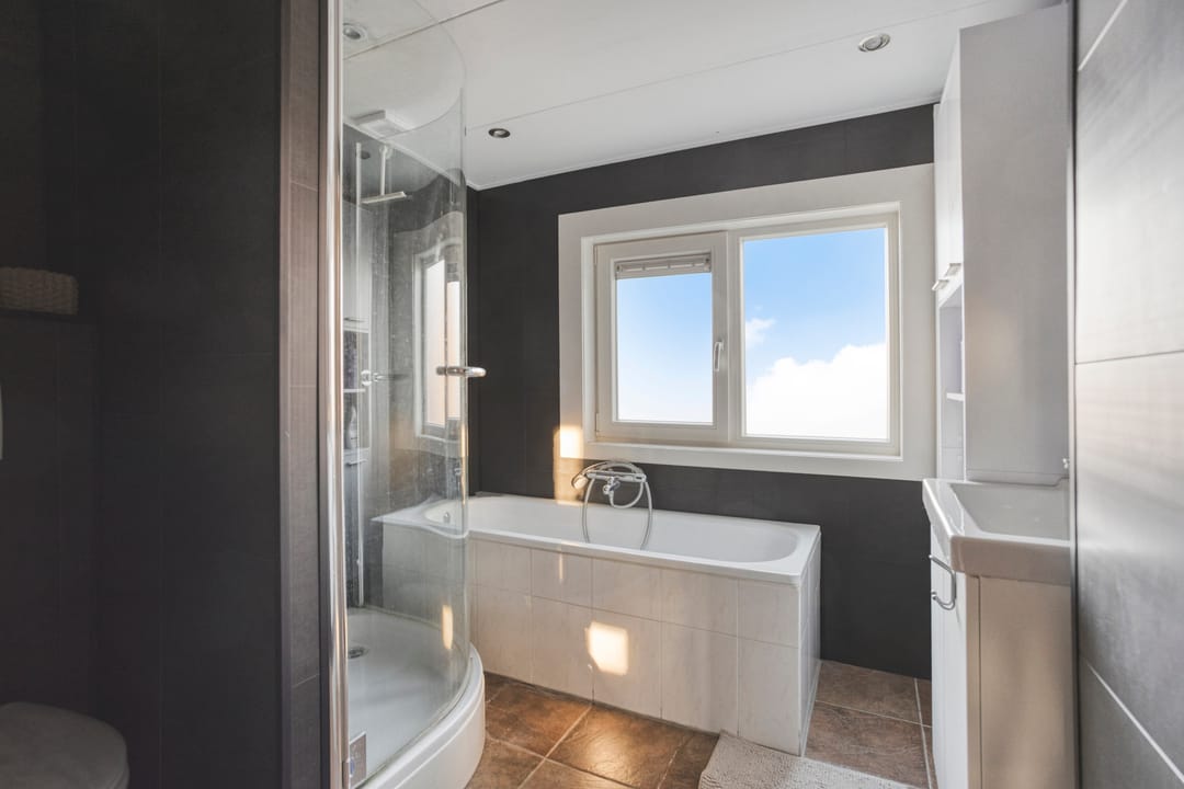 Foto 16 van Eeltje Halbertsmastraat 10