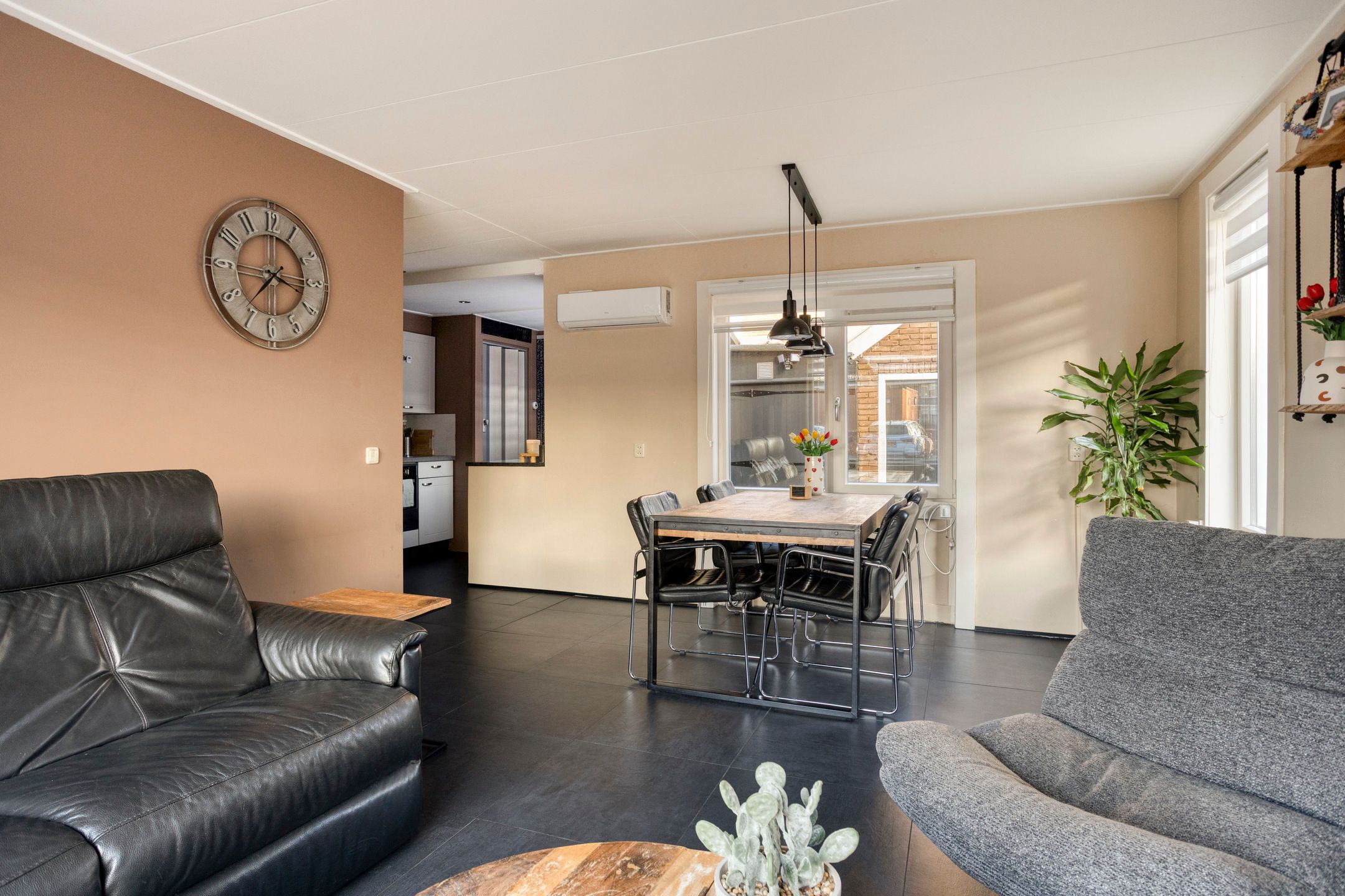 Foto 6 van Eeltje Halbertsmastraat 10