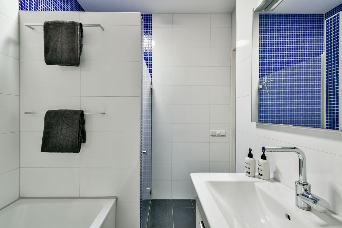 Foto 25 van Gillis van Ledenberchstraat 36-V