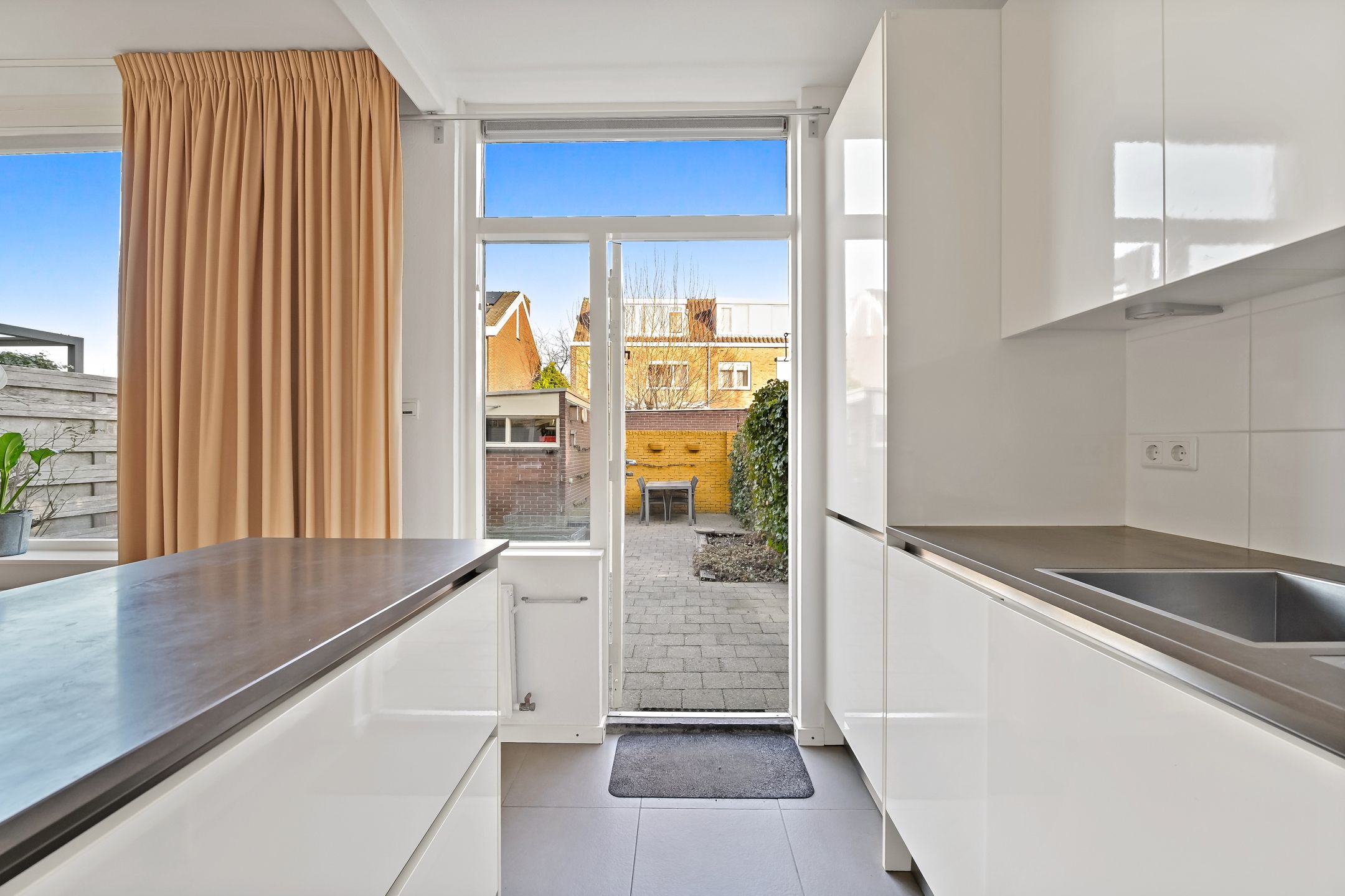 Foto 15 van Koningin Emmalaan 20