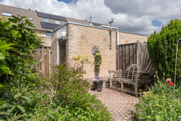 Photo 13 of Zeemanstraat 15