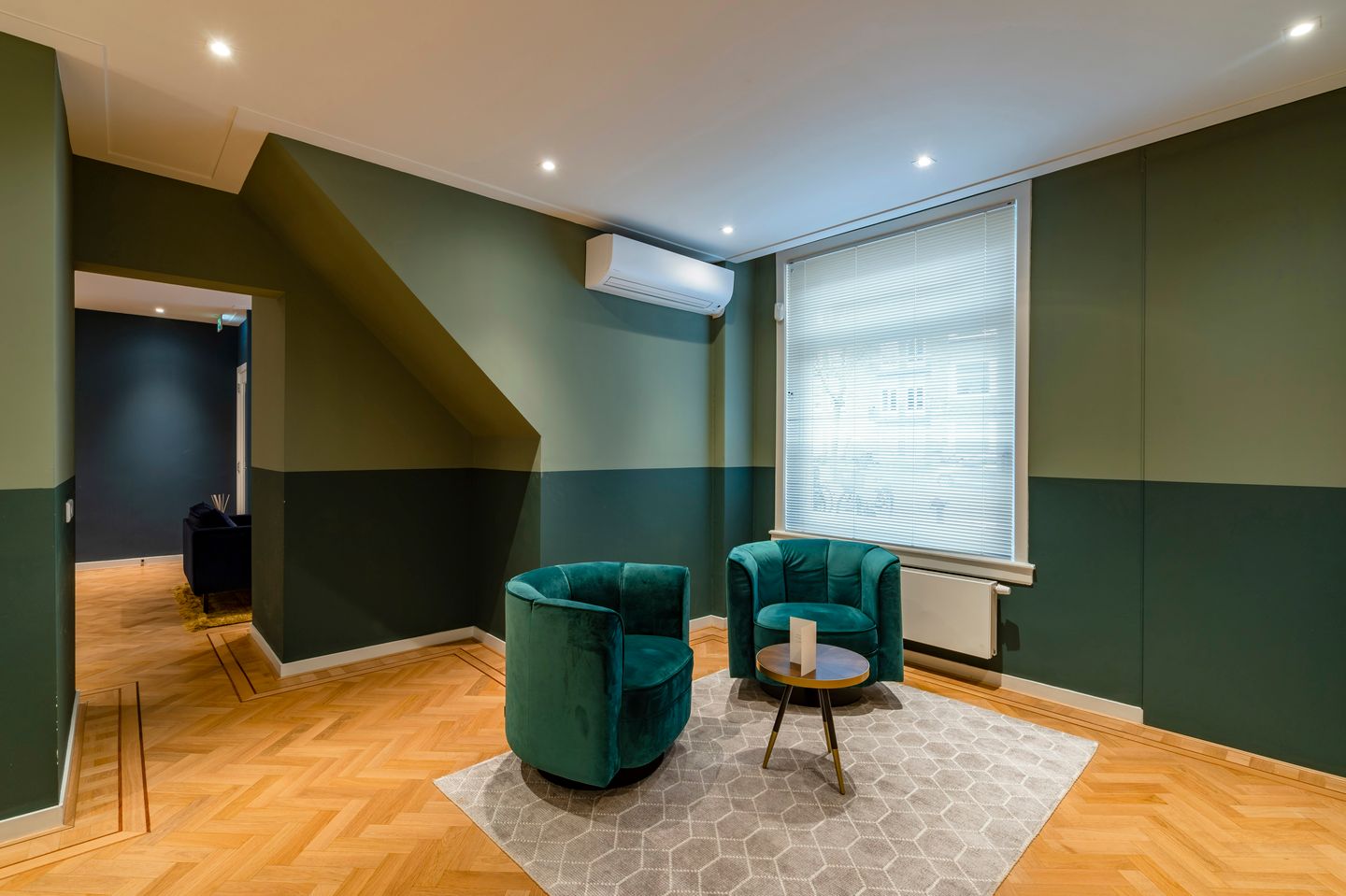 View photo 2 of Stadionweg 131-137