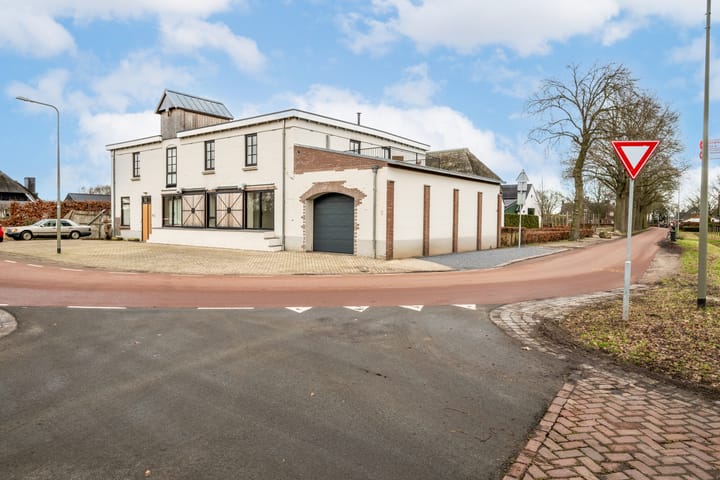 Foto 25 van Deursenseweg 1-A