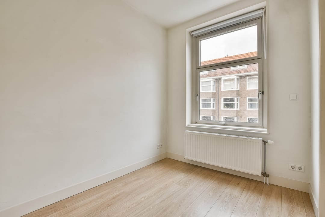 Photo 8 of Van Walbeeckstraat 86-2