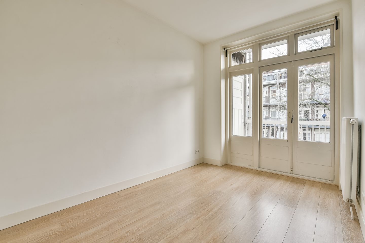 Photo 14 of Van Walbeeckstraat 86-2