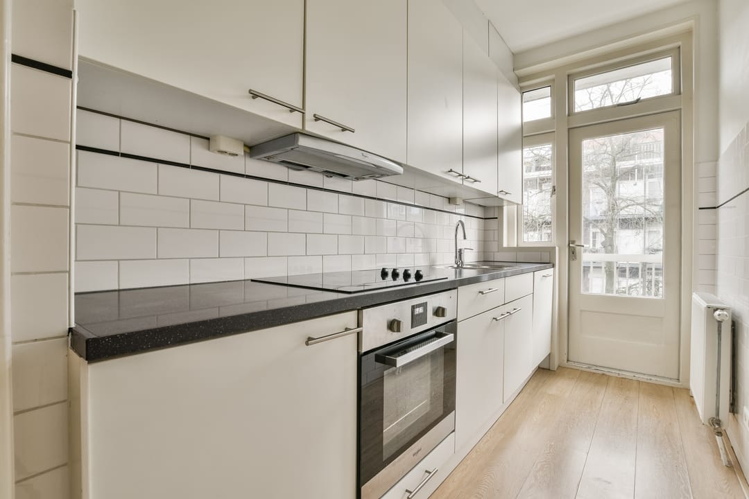 Photo 17 of Van Walbeeckstraat 86-2