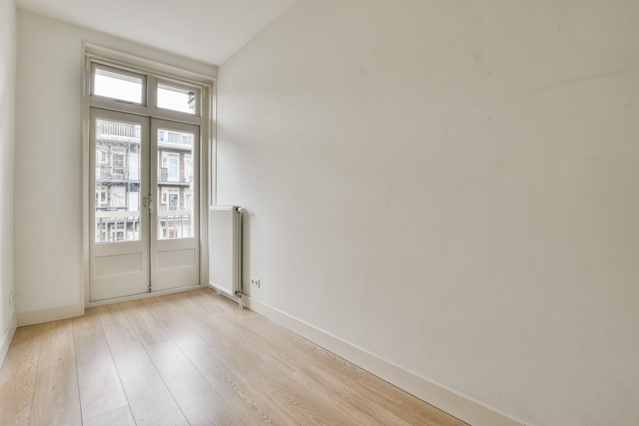 Photo 21 of Van Walbeeckstraat 86-2