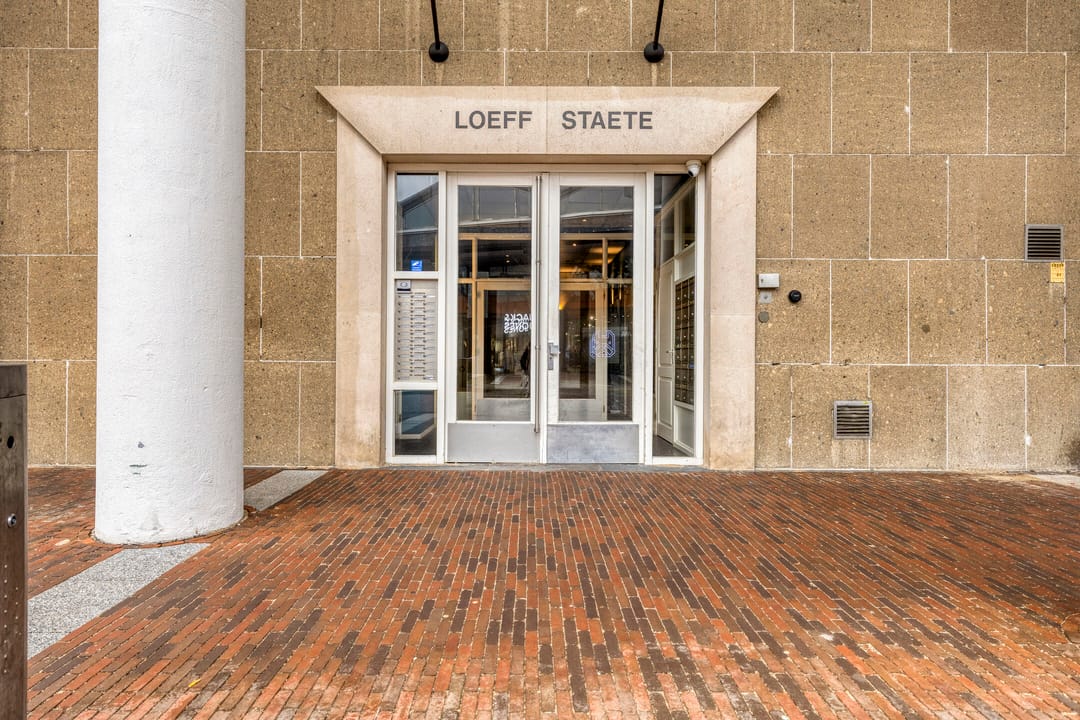 Foto 23 van Burgemeester Loeffplein 22