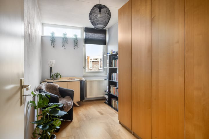 Foto 23 van Prins Hendrikstraat 77