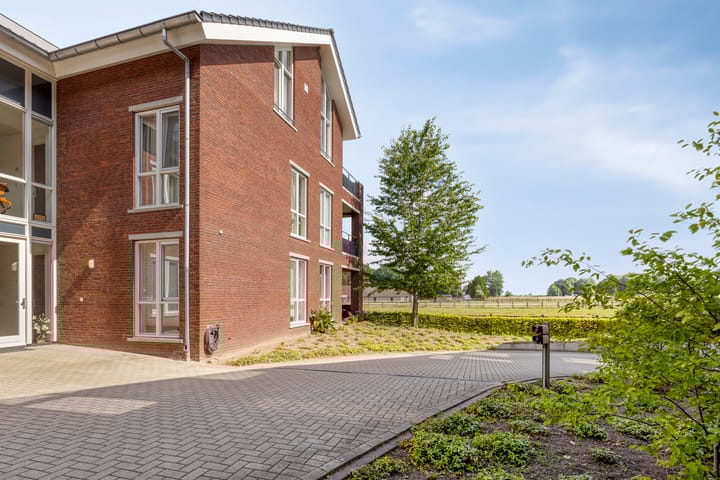 Foto 3 van Peeskesweg 1-3