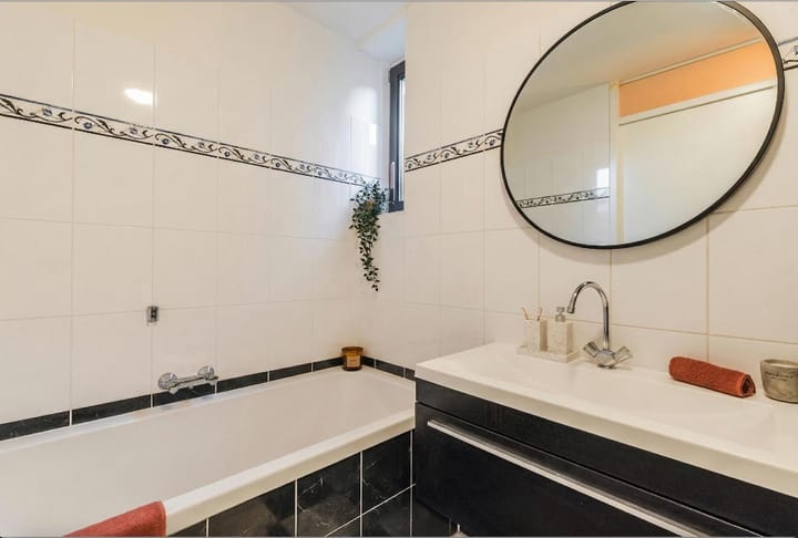 Foto 33 van Genialisweg 8