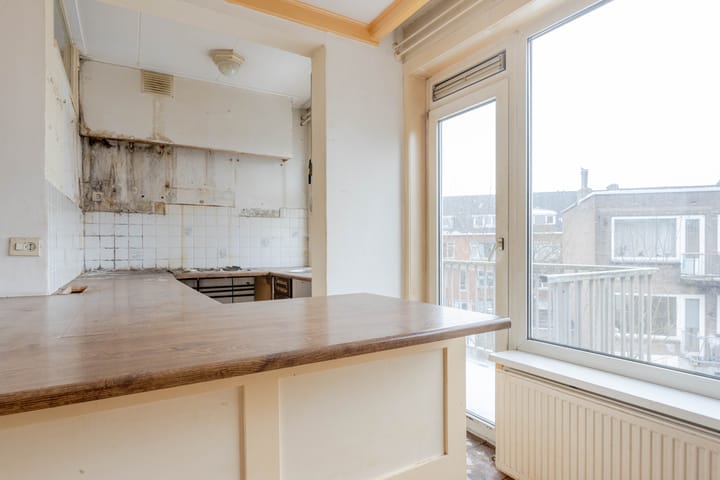 Photo 9 of Terschellingsestraat 29-C