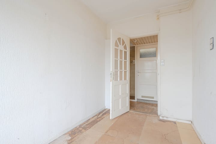 Photo 16 of Terschellingsestraat 29-C