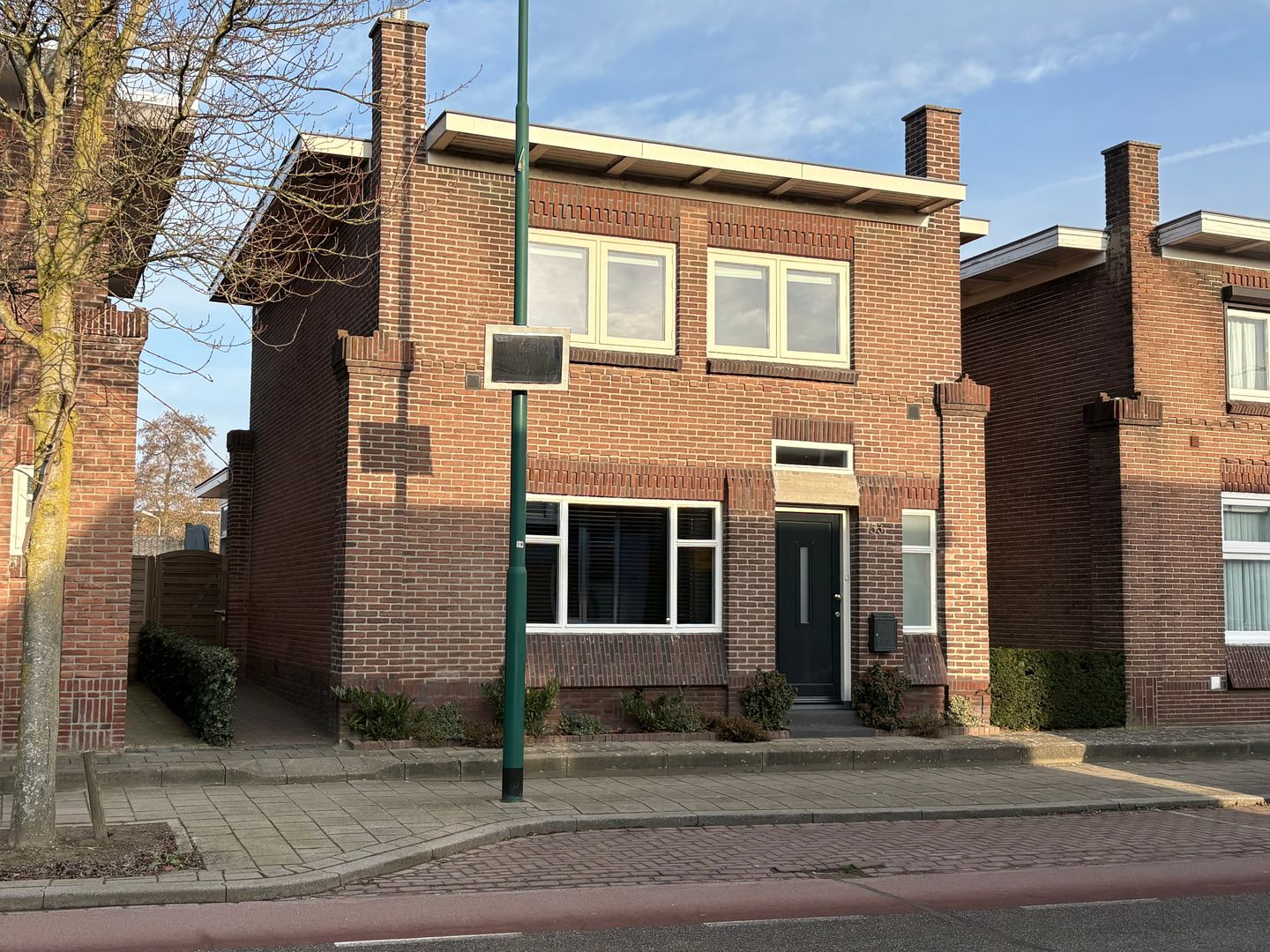 Foto 1 van Spoorstraat 53