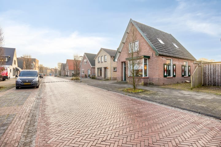 Foto 24 van Stationsweg 22