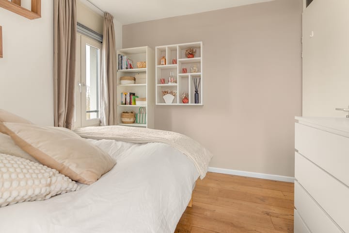 Foto 15 van L. Rotgansstraat 57