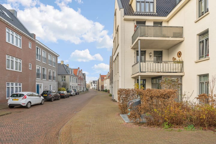 Foto 25 van L. Rotgansstraat 57