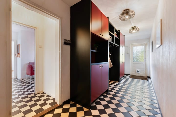 Photo 17 of Klapstraat 202