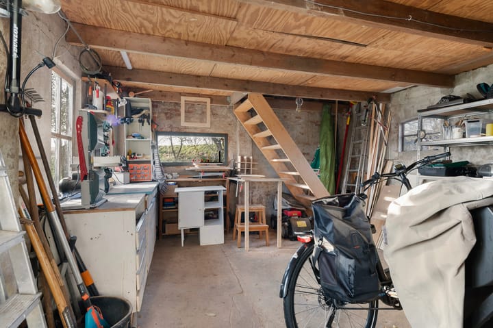 Photo 37 of Klapstraat 202