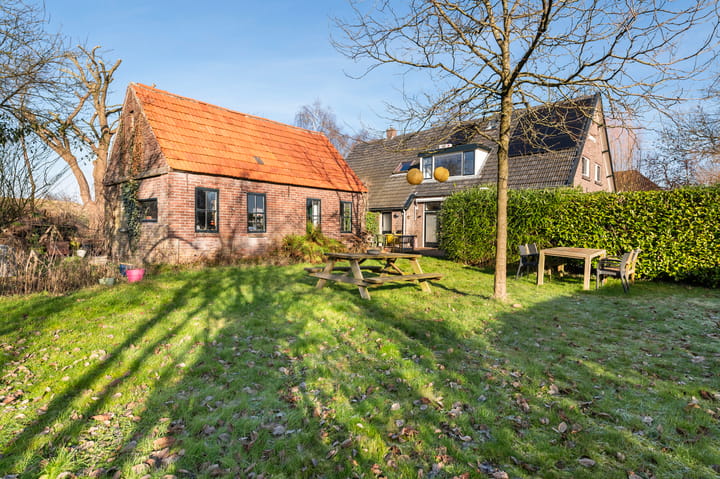 Photo 47 of Klapstraat 202