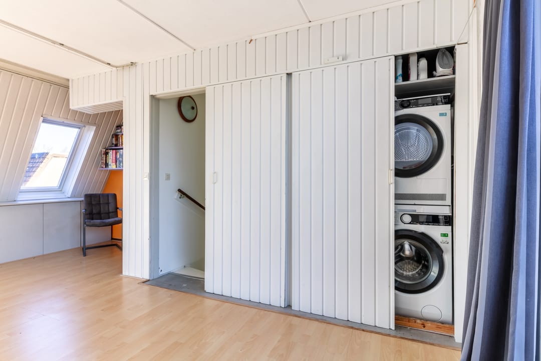 Foto 26 van Johan Huizingastraat 57