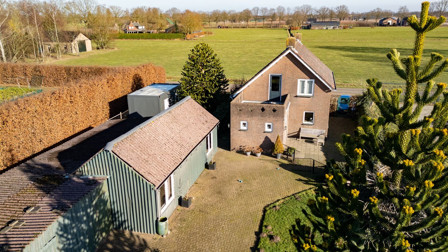 Foto 40 van Kerkhofstraat 2