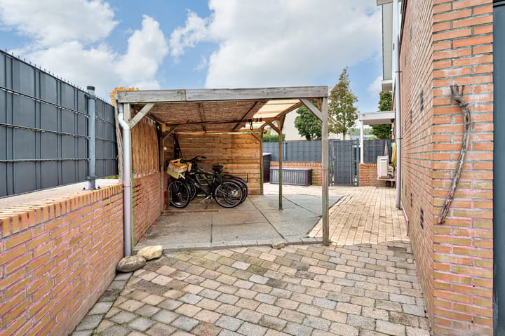 Foto 40 van Planetenlaan 21