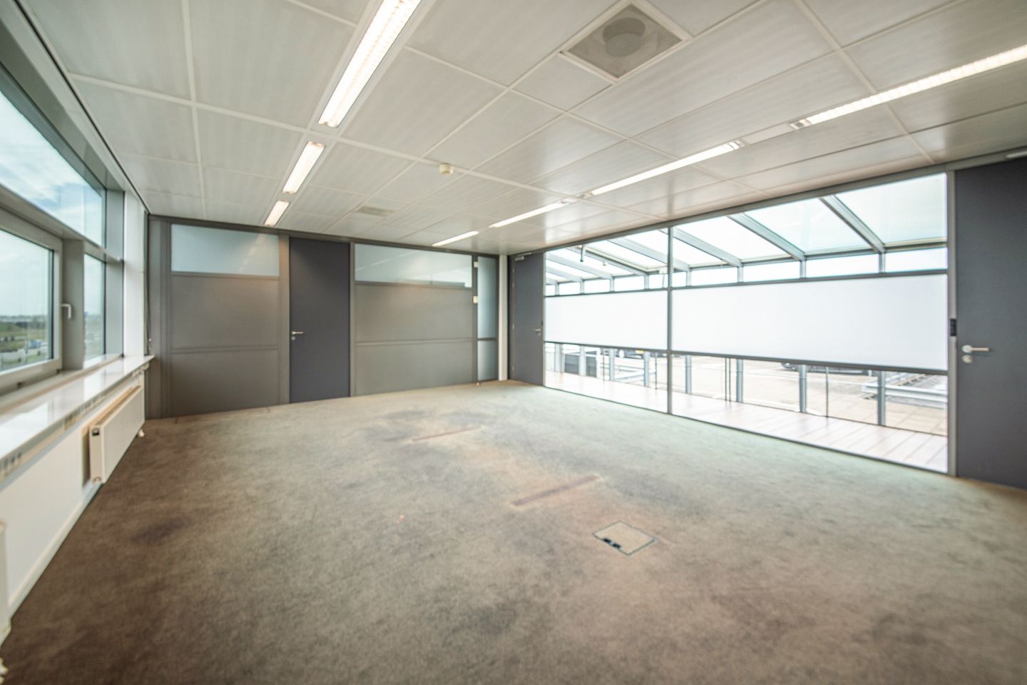 View photo 1 of Tokyostraat