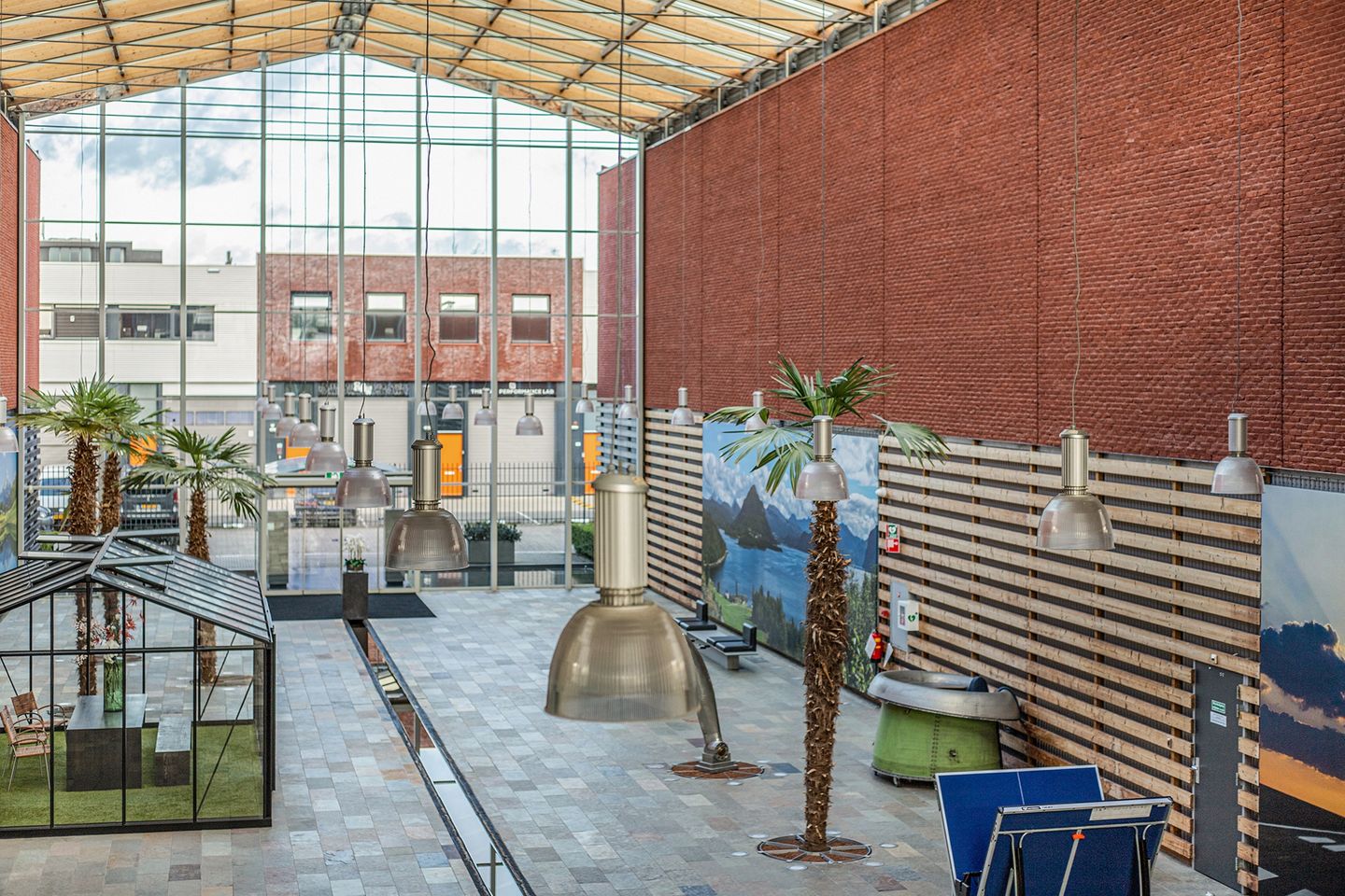 View photo 4 of Tokyostraat