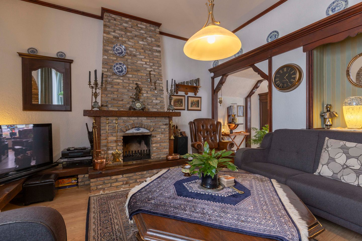 View photo 3 of Hasseltstraat 154