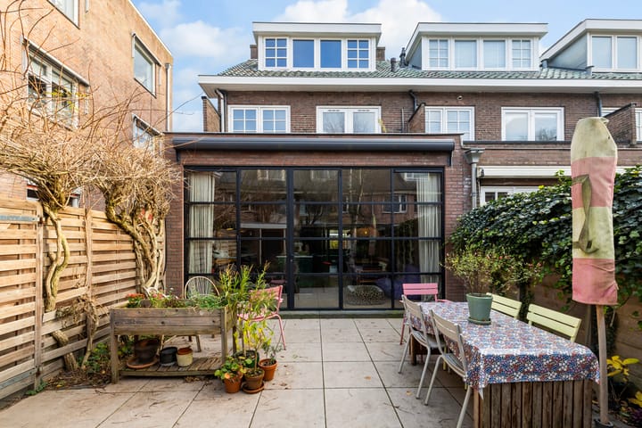 Photo 4 of Burgemeester van der Voort van Zijplaan 63