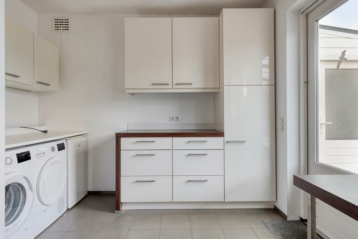 Foto 15 van Jacob Ruysdaelstraat 4