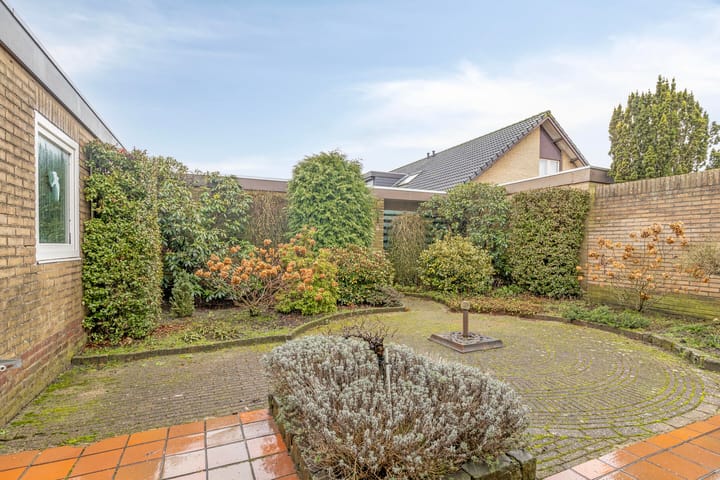 Foto 30 van Jacob Ruysdaelstraat 4